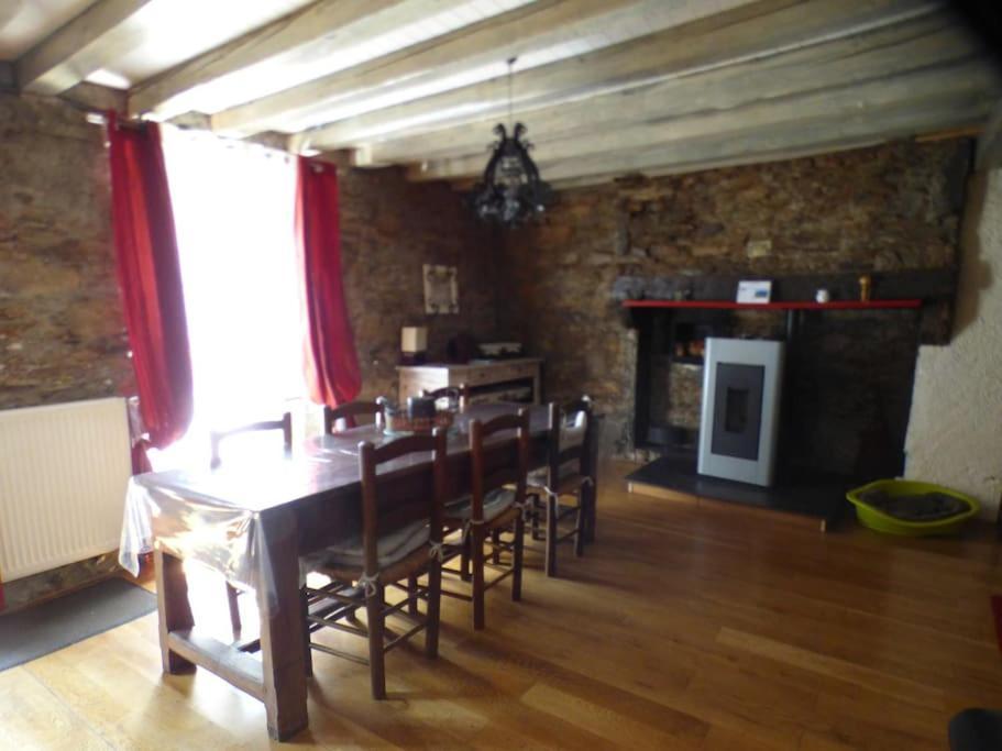 Maison Familiale Pour 8 Saint-Aventin Экстерьер фото