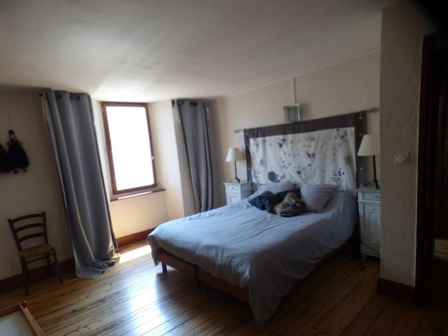Maison Familiale Pour 8 Saint-Aventin Экстерьер фото