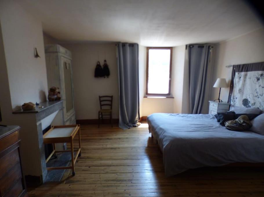 Maison Familiale Pour 8 Saint-Aventin Экстерьер фото